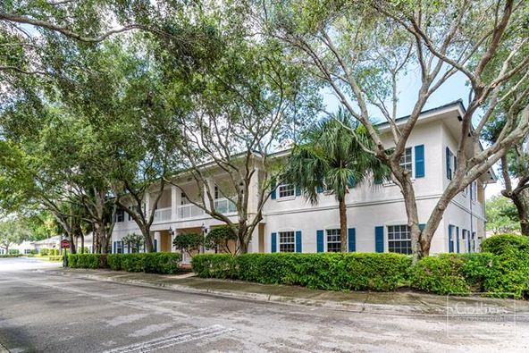 Owner/User or Investment Opportunity in Palm Beach Gardens: 100 Village Square Xing, West Palm Beach, FL 33410